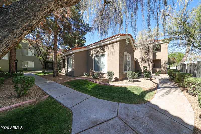 2929 Yorkshire Dr #1128, Phoenix, AZ 85027
