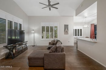 2929 Yorkshire Dr #1102, Phoenix, AZ 85027