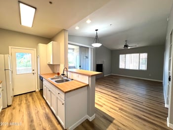 2929 Yorkshire Dr #2013, Phoenix, AZ 85027