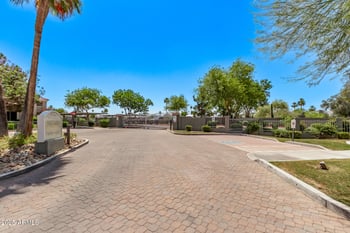 2929 Yorkshire Dr #2074, Phoenix, AZ 85027