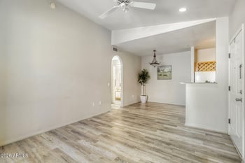 2929 Yorkshire Dr #2074, Phoenix, AZ 85027