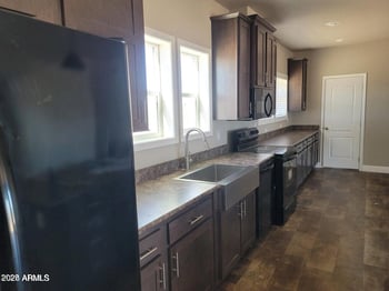 2930 333rd Ave, Tonopah, AZ 85354