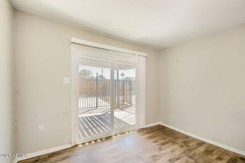 2930 80th Ln, Phoenix, AZ 85033