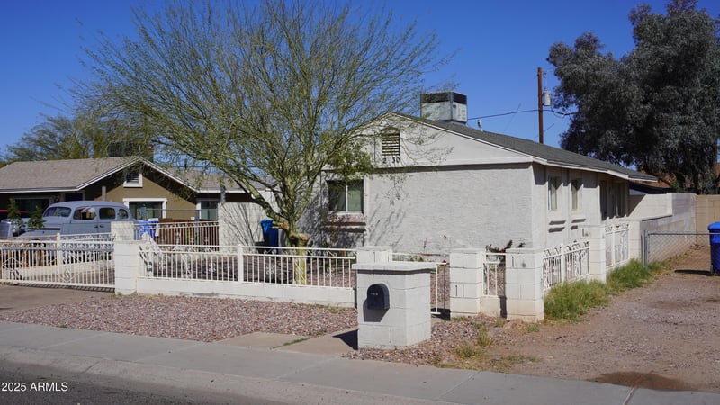 2930 Atlanta Ave, Phoenix, AZ 85040
