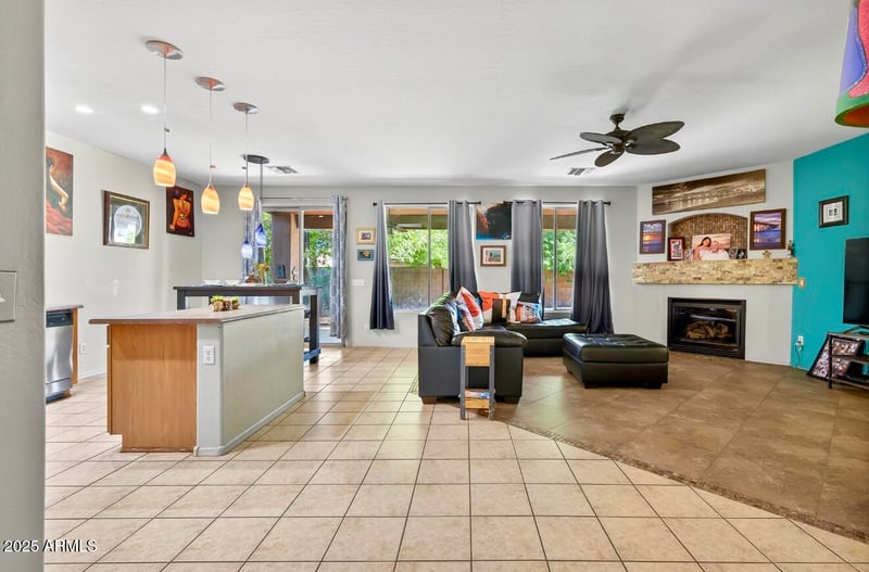 2930 Carson Rd, Phoenix, AZ 85041