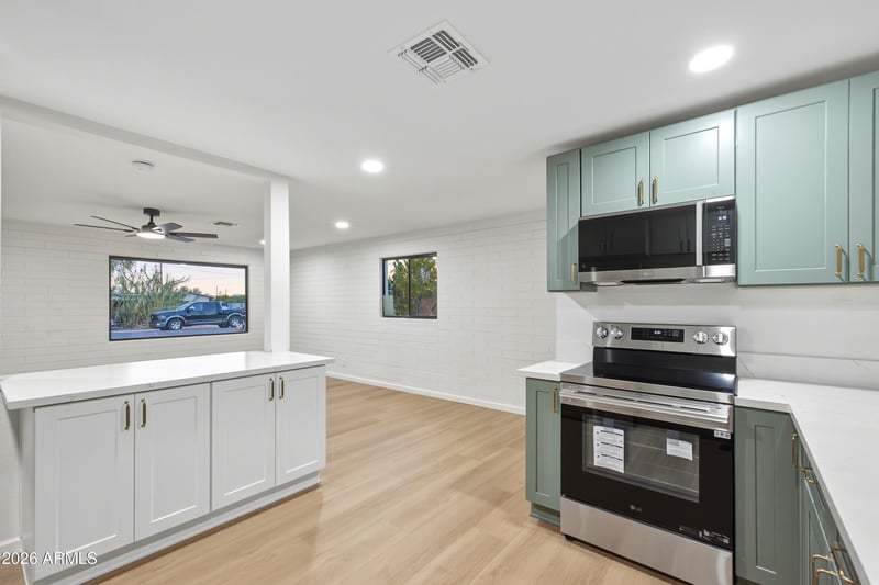 2930 E Granada Rd, Phoenix, AZ 85008
