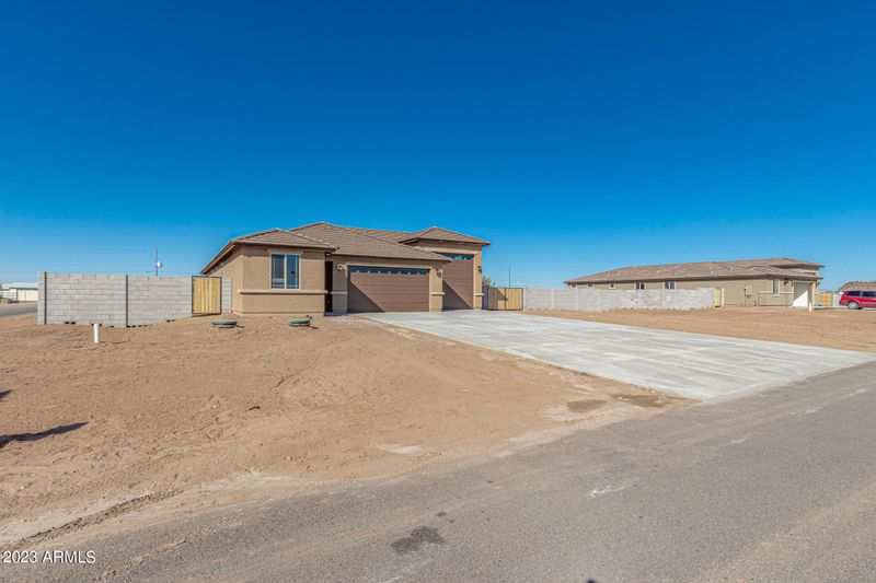 29306 N 224th Dr, Wittmann, AZ 85361