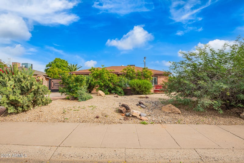 2931 8th Ave, Phoenix, AZ 85013