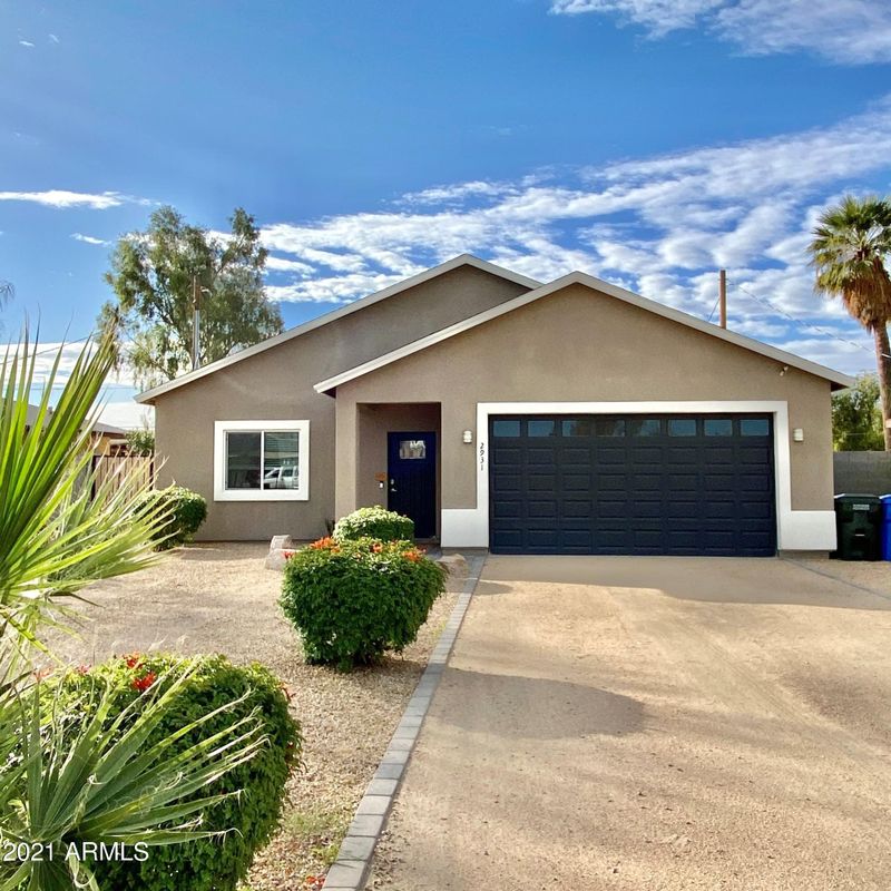 2931 E Grovers Ave, Phoenix, AZ 85032