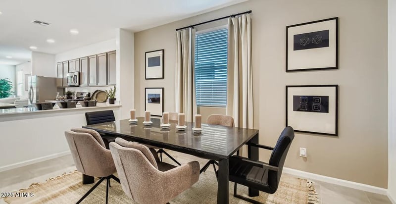 2932 96th Ln, Phoenix, AZ 85037