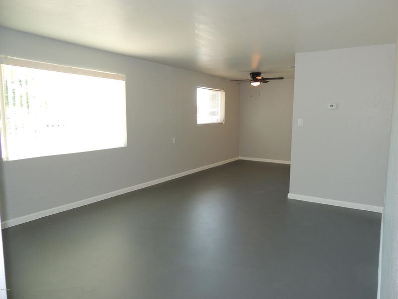 2932 W Alice Ave, Phoenix, AZ 85051