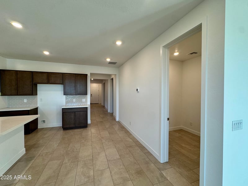 2933 Mecklenburg Way, San Tan Valley, AZ 85143