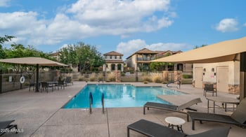 2933 71st Pl, Mesa, AZ 85207