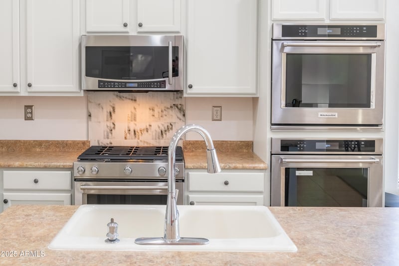 29339 67th Ave, Peoria, AZ 85383