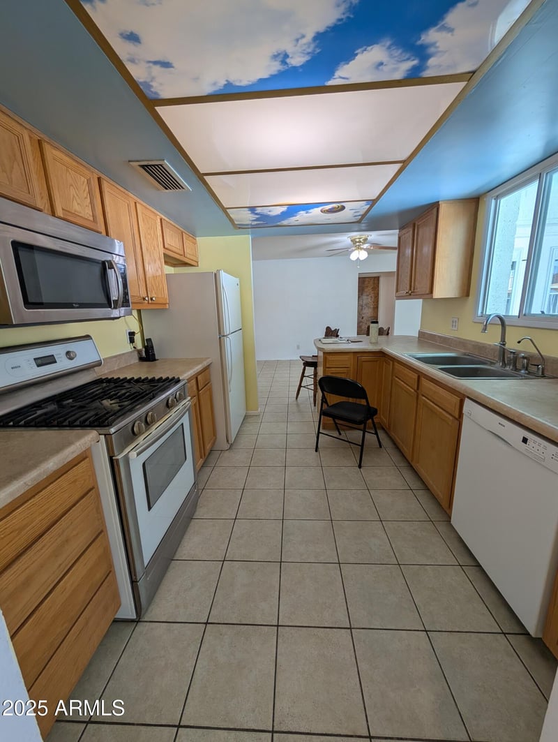 2934 Northview Ave, Phoenix, AZ 85051