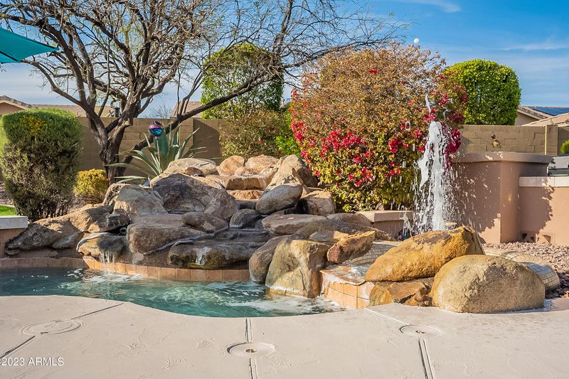 2934 W Whitman Ct, Anthem, AZ 85086