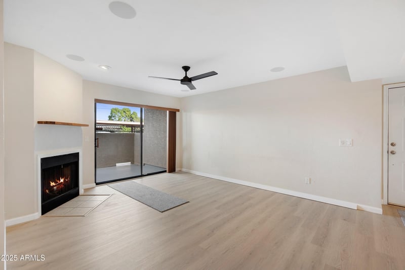 2935 68th St #127, Scottsdale, AZ 85251