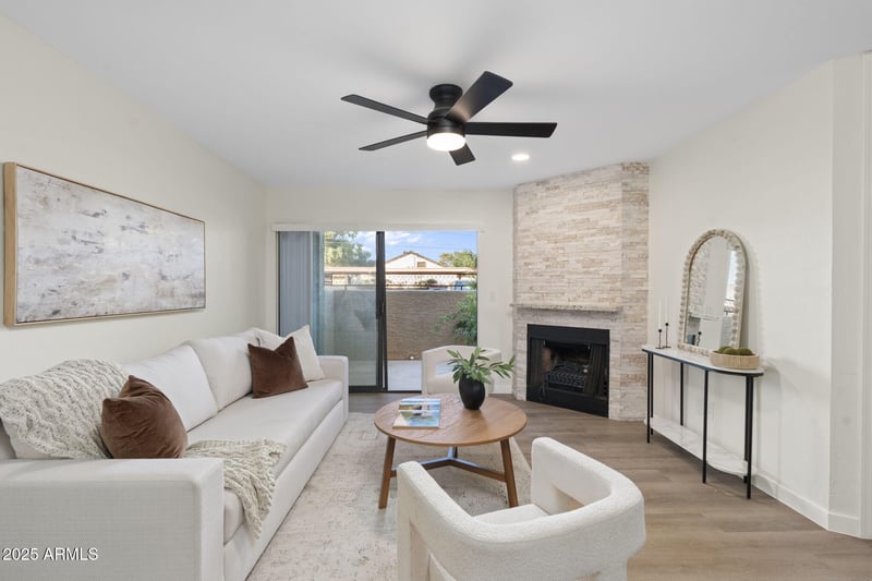 2935 68th St #129, Scottsdale, AZ 85251