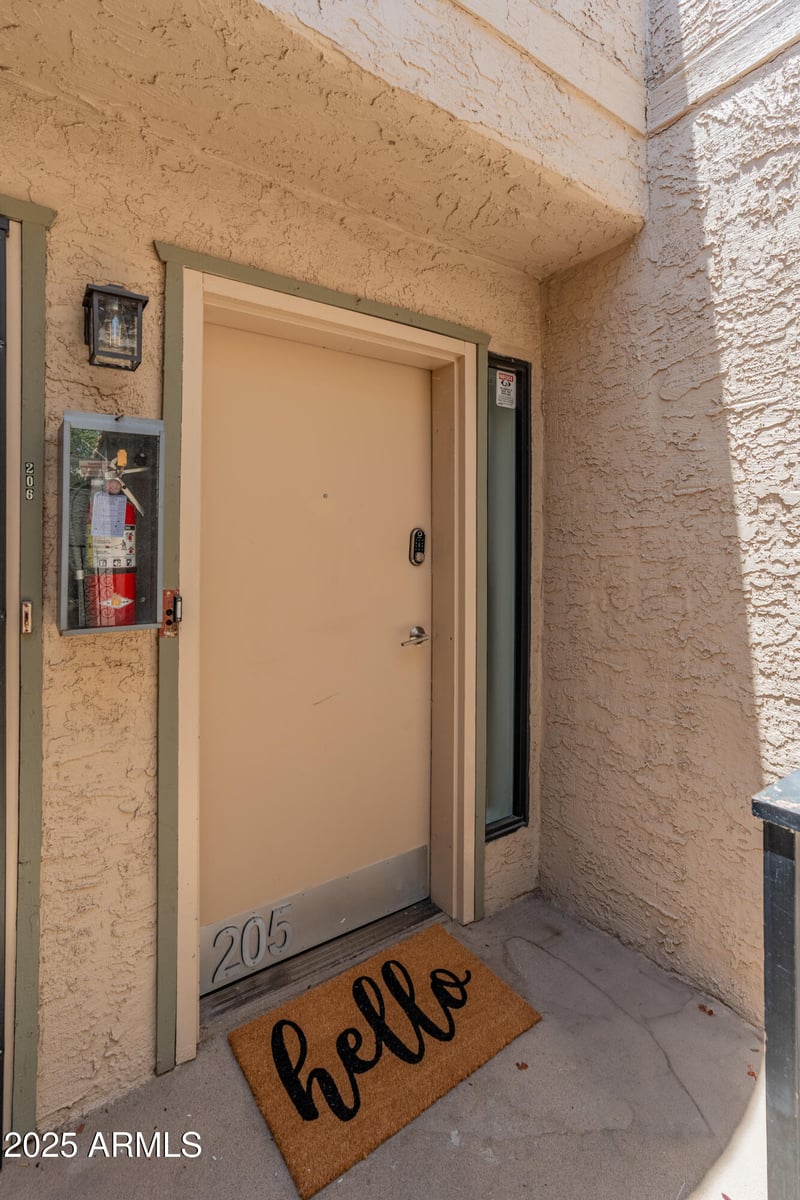 2935 68th St #205, Scottsdale, AZ 85251