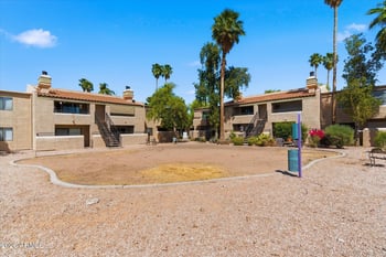 2935 68th St #214, Scottsdale, AZ 85251