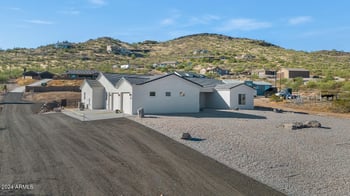 2935 Joy Ranch Rd, Phoenix, AZ 85086
