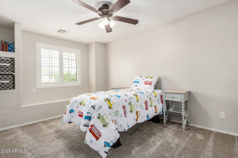 2935 Mead Dr, Gilbert, AZ 85298