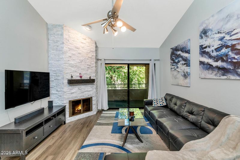2935 N 68th St #213, Scottsdale, AZ 85251