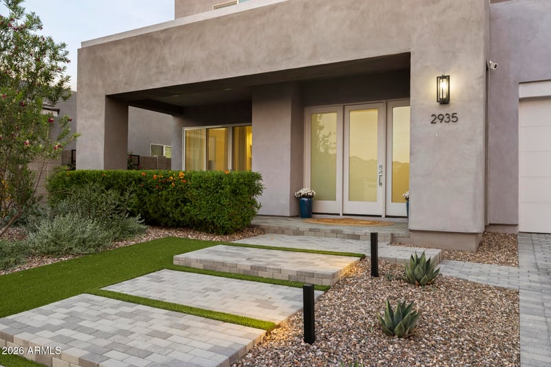 2935 S Sandstone Ct, Gilbert, AZ 85295