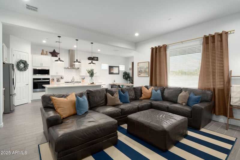 29353 135th Dr, Peoria, AZ 85383