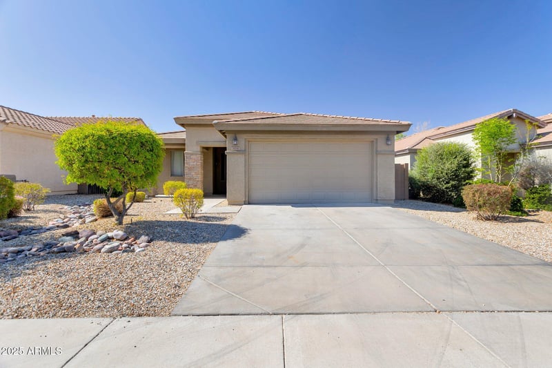 29356 67th Ave, Peoria, AZ 85383