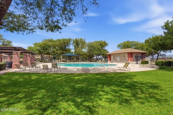 2936 Cole Dr, Gilbert, AZ 85295