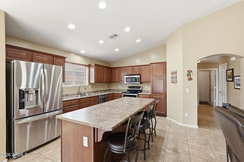 2936 E Crescent Way, Gilbert, AZ 85298