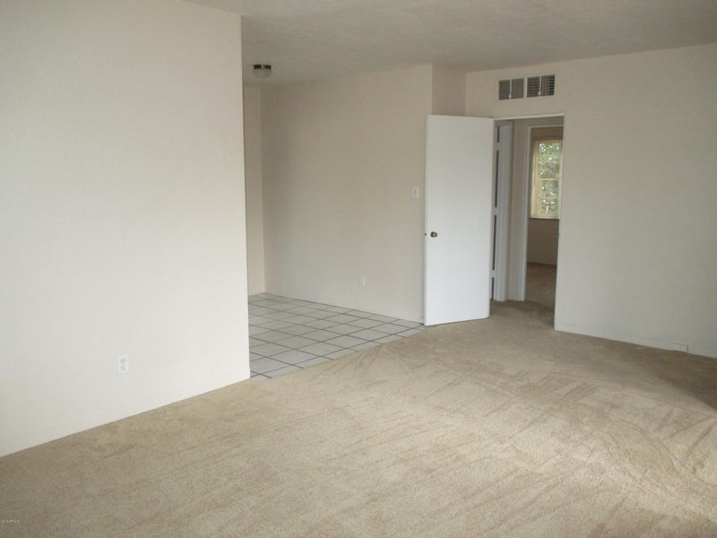 2936 E Sheridan St, Phoenix, AZ 85008