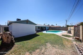 2936 Larkspur Dr, Phoenix, AZ 85029