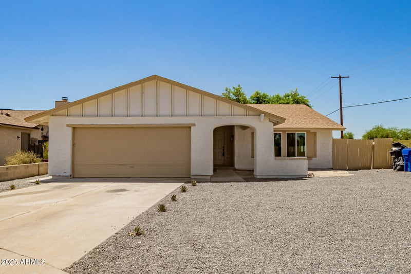 2937 Garnet Cir, Mesa, AZ 85204