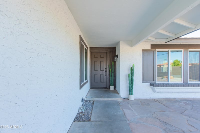 2937 Garnet Cir, Mesa, AZ 85204