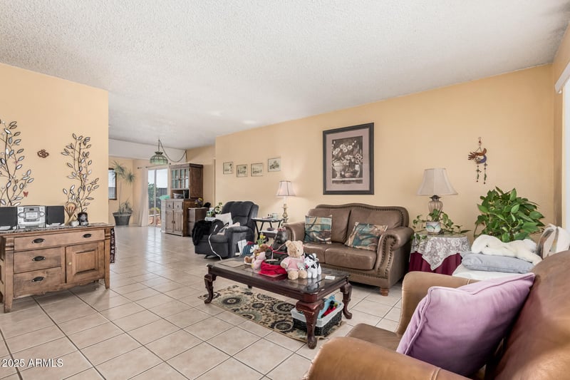 2937 Pennington Ave, Mesa, AZ 85202