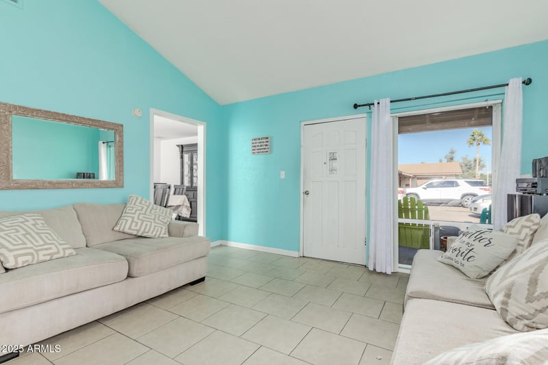 2938 50th Dr, Phoenix, AZ 85031