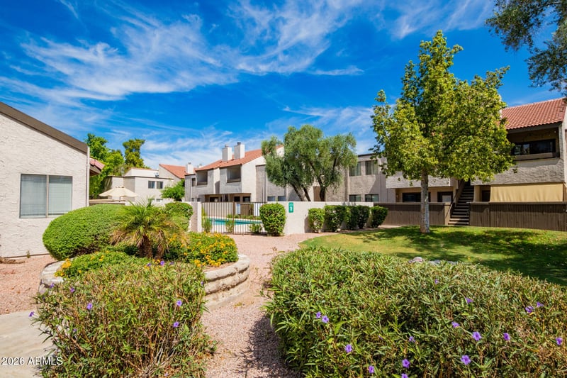 2938 61st Pl #212, Scottsdale, AZ 85251