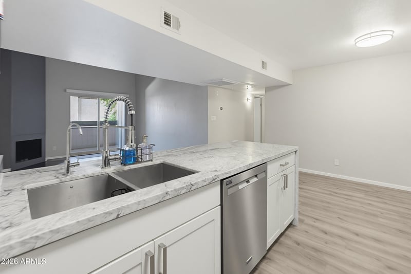 2938 N 61st Pl #227, Scottsdale, AZ 85251