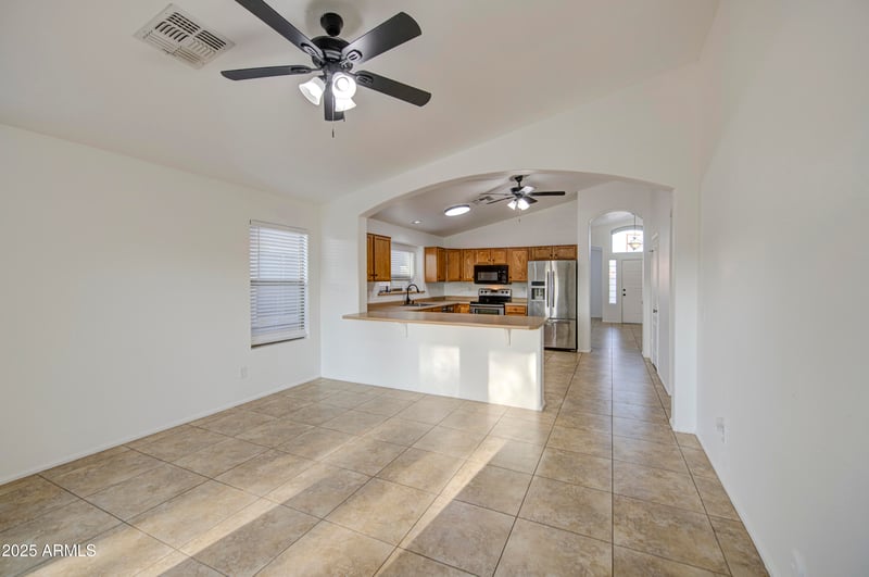 29384 Rosewood Dr, San Tan Valley, AZ 85143