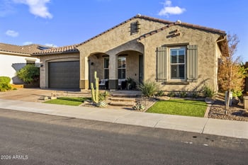 2939 E Crest Ln, Phoenix, AZ 85050