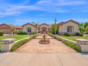 2939 Huber St, Mesa, AZ 85213