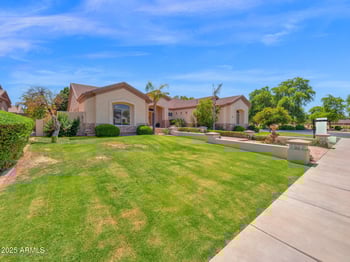 2939 Huber St, Mesa, AZ 85213