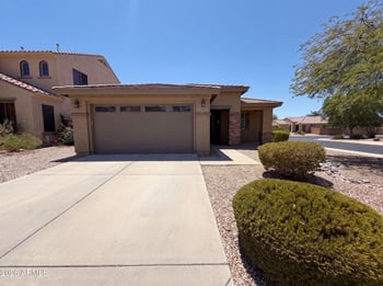 29398 67th Dr, Peoria, AZ 85383