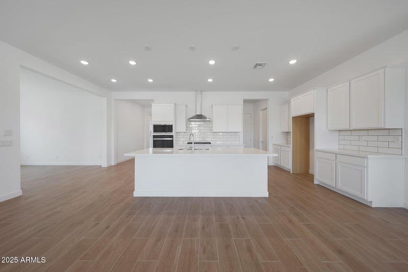 294 Flax Dr, San Tan Valley, AZ 85140