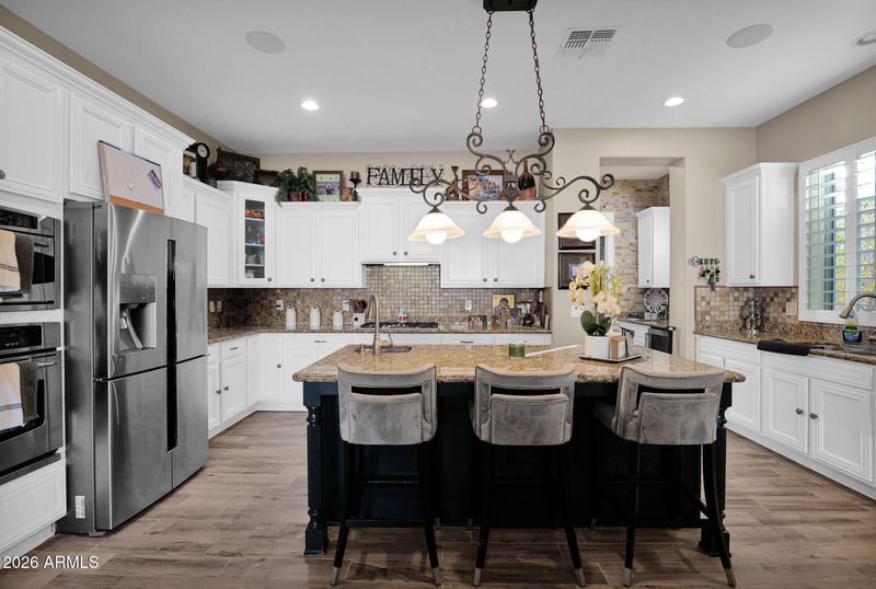 294 Grand Canyon Dr, Chandler, AZ 85248