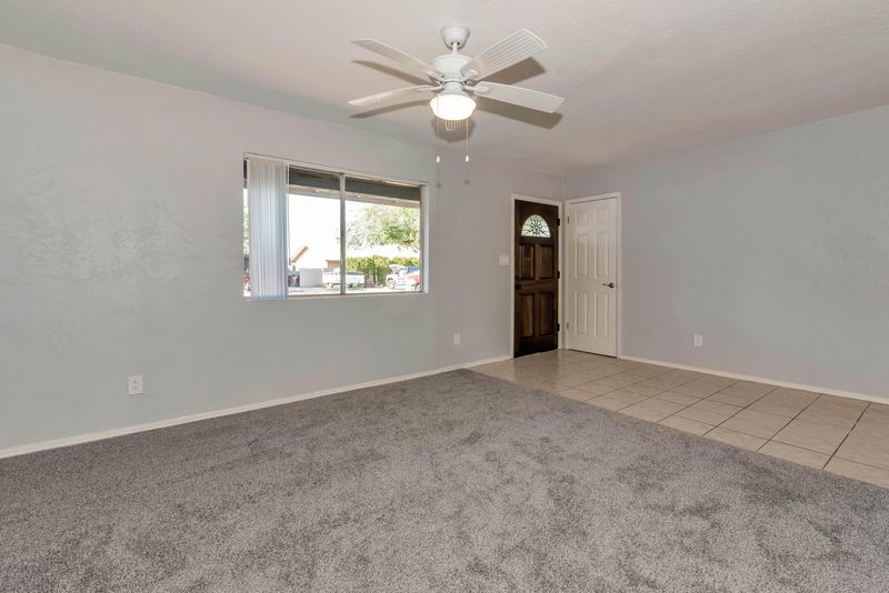294 W 17th Ave, Apache Junction, AZ 85120