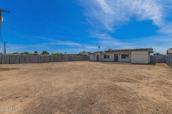 2940 Las Palmaritas Dr, Phoenix, AZ 85051