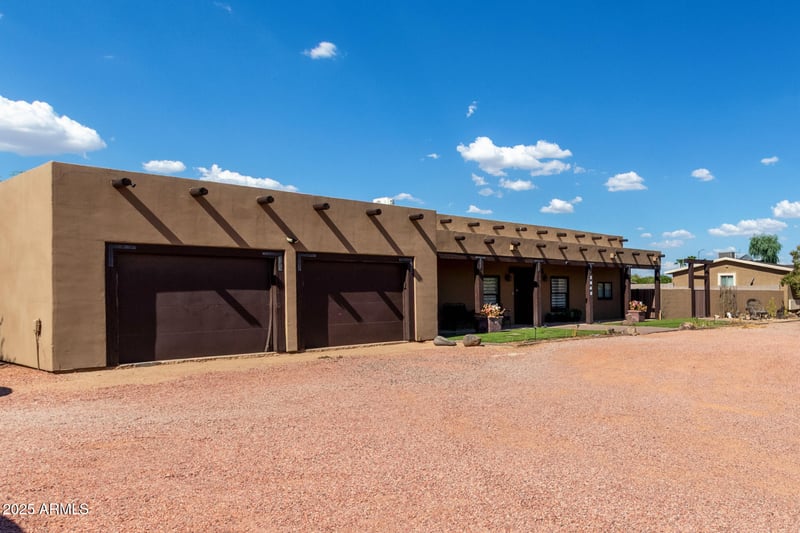 2940 Union Hills Dr, Phoenix, AZ 85050